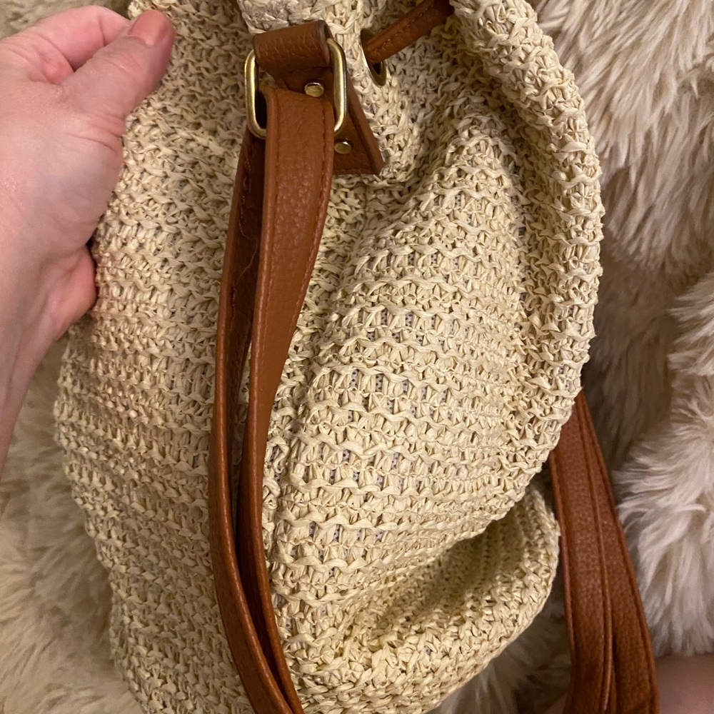 Montce Cream and Brown Shoulder Bag with Textured Design - Picture 2 of 7